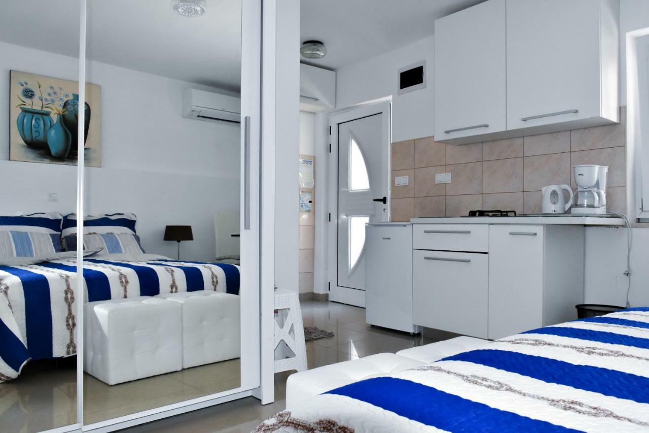 Apartment Anemare Kastela ~ Near By Split And Trogir Екстериор снимка